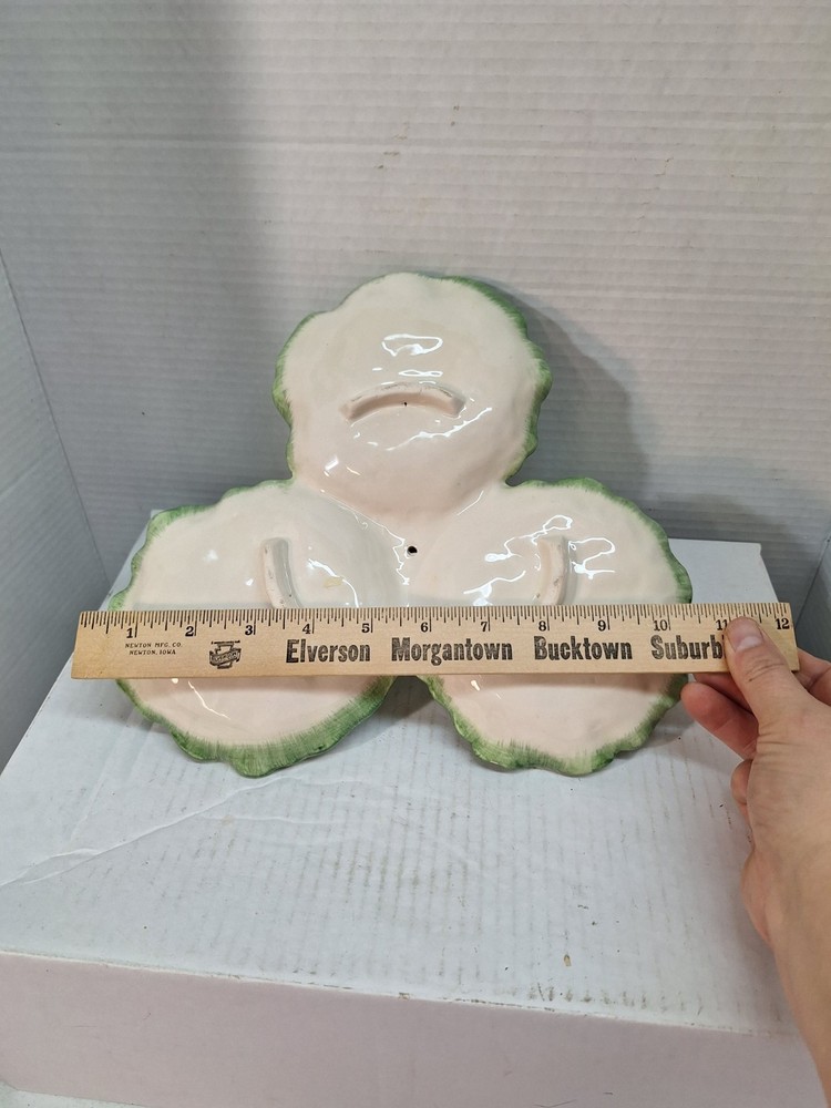 Vtg Ceramic Bunny Cabbage Leaf Divided Plate Easter