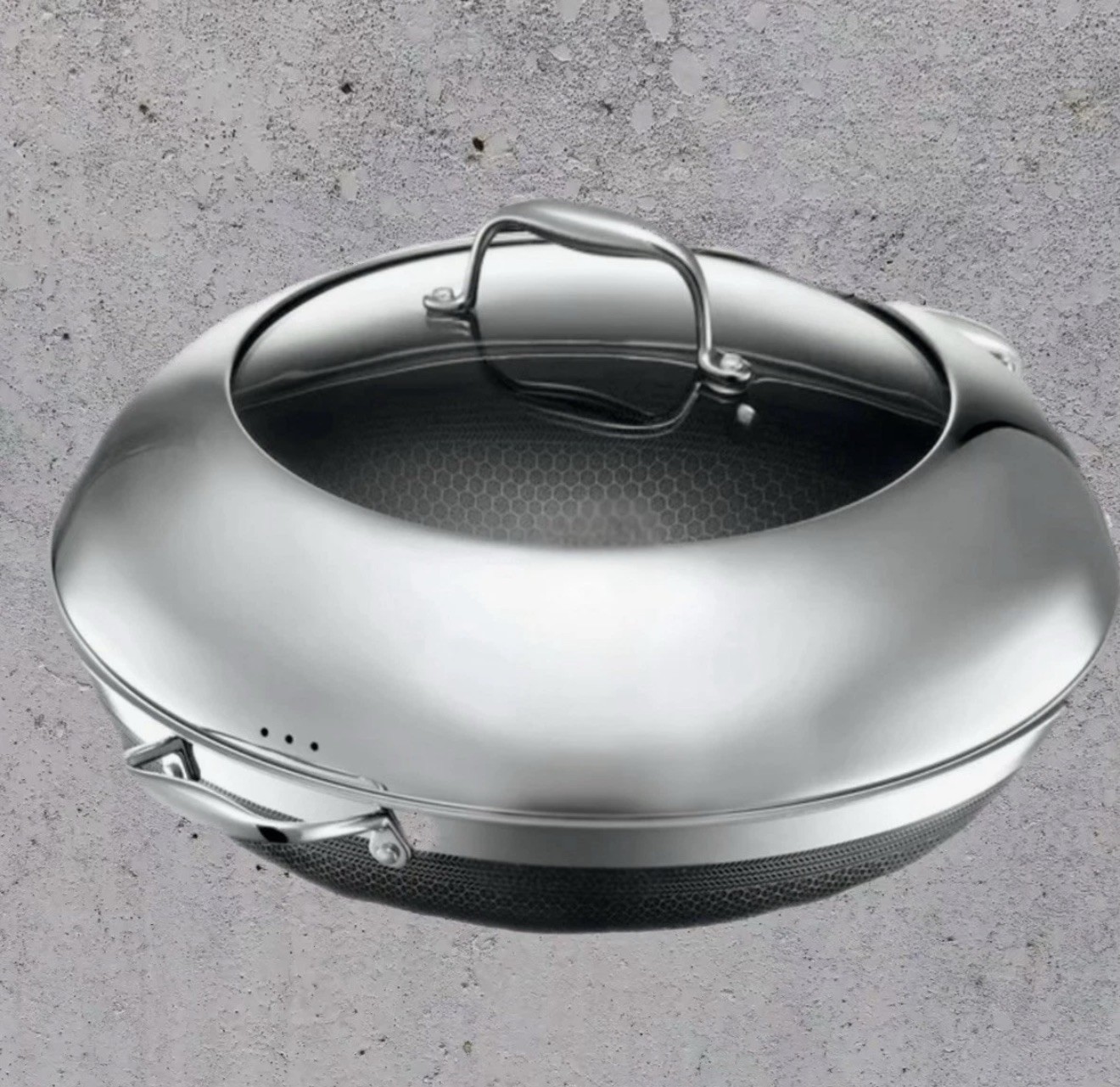 HexClad Hybrid Nonstick 14-Inch Wok with Steel Lid New in Box (Open Box)