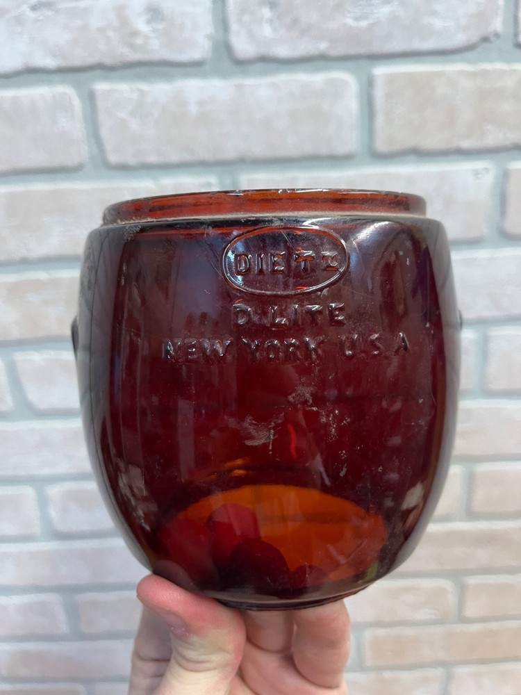 Dietz D-Lite Original Ruby Red Lantern Globe Replacement Part Loc-Nob H1