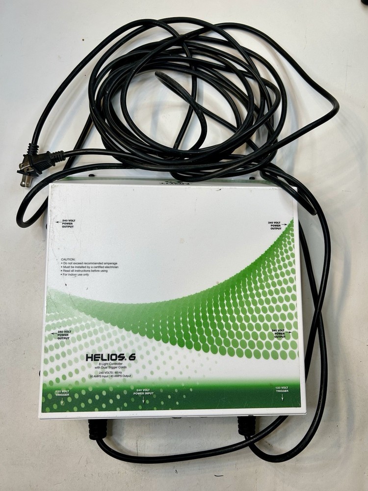 Titan Controls Helios 6, 8 Light 240V Lighting Controller  Model #: 702672
