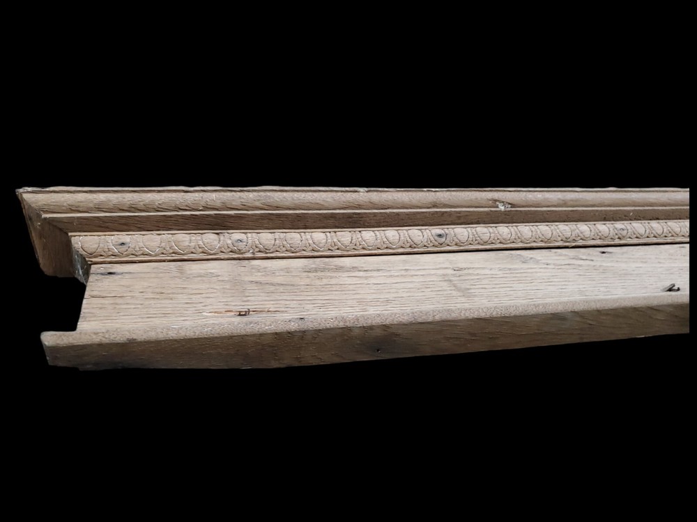 Oak Pediment W/ Egg & Dart Trim *GAM0147