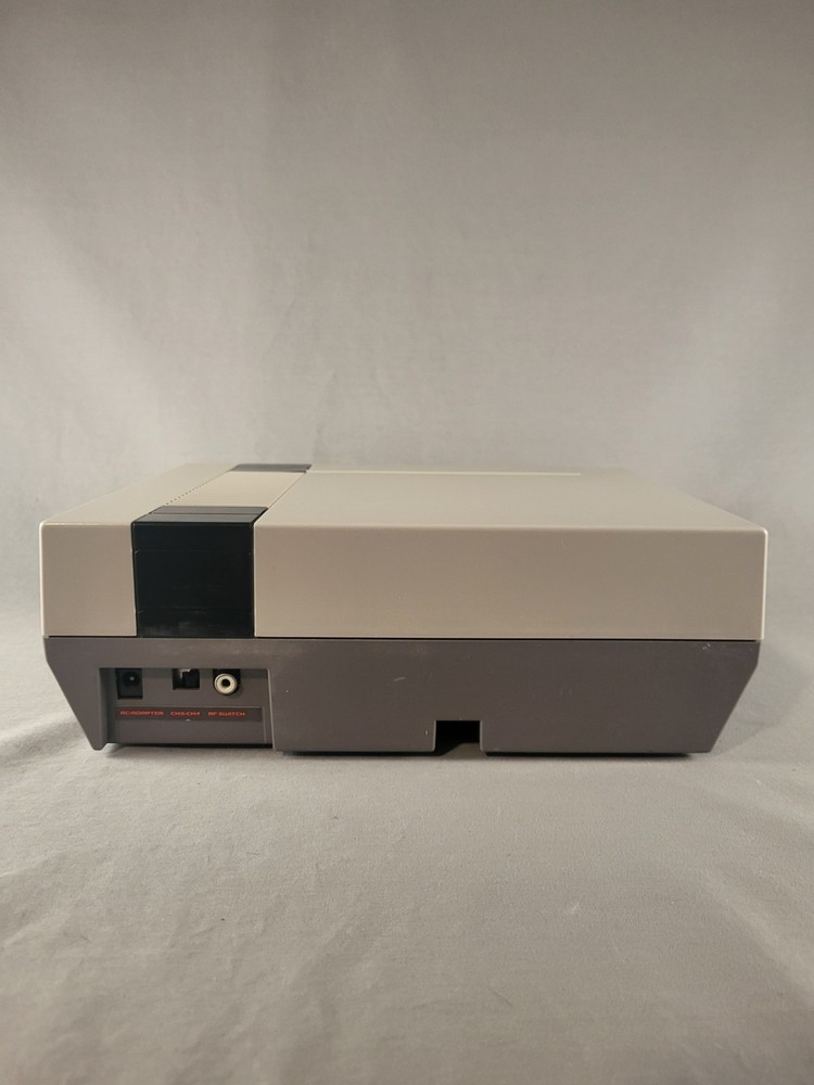 Nintendo NES Console - NES-001 - Cords & Controller - Tested - Pins Cleaned!