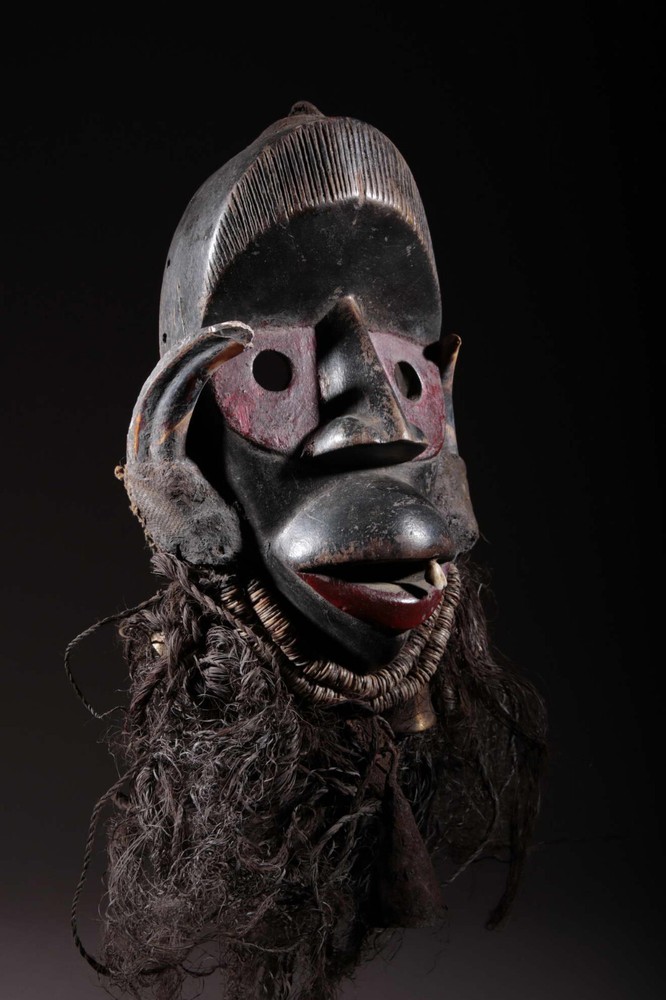 Dan 2222 Mask