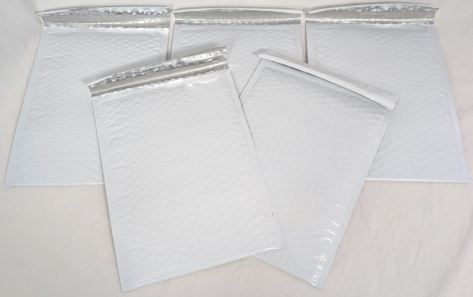500-Pk WHITE 7.25 x 11" Padded POLY BUBBLE MAILER #1 shipping DVD game envelope
