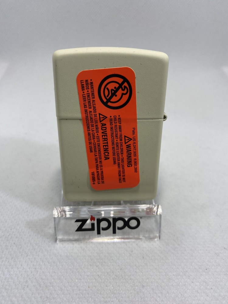 Zippo Heart on a Cream Matte Lighter