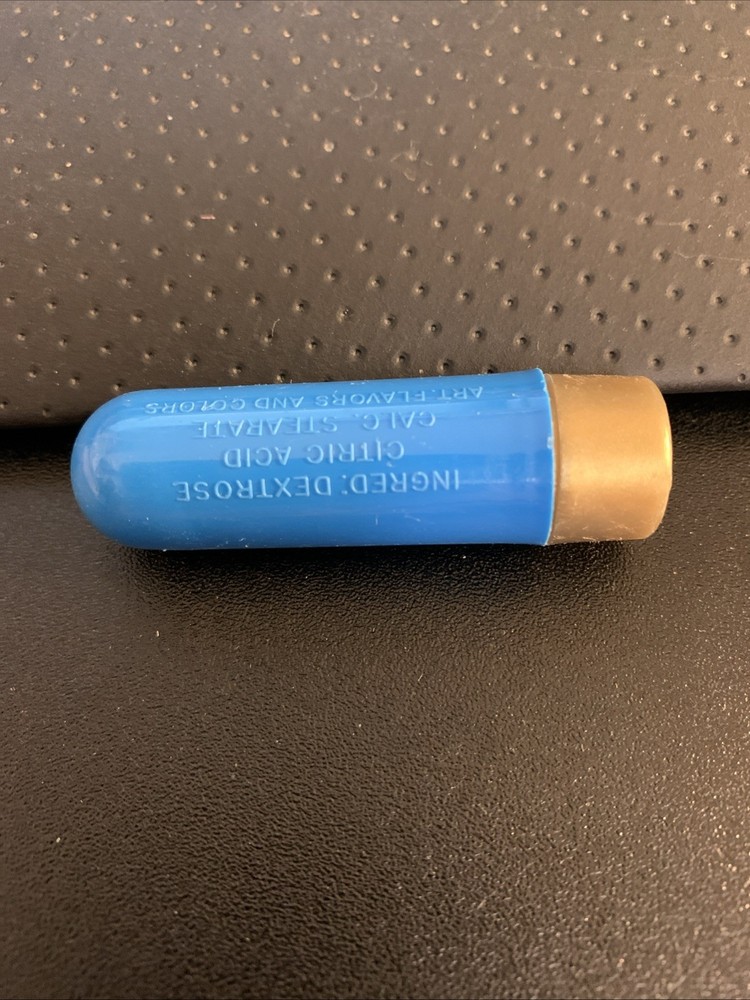 Vintage: 1981: CeDe CANDY LIPSTICK Plastic Container: 2.25” : BLUE