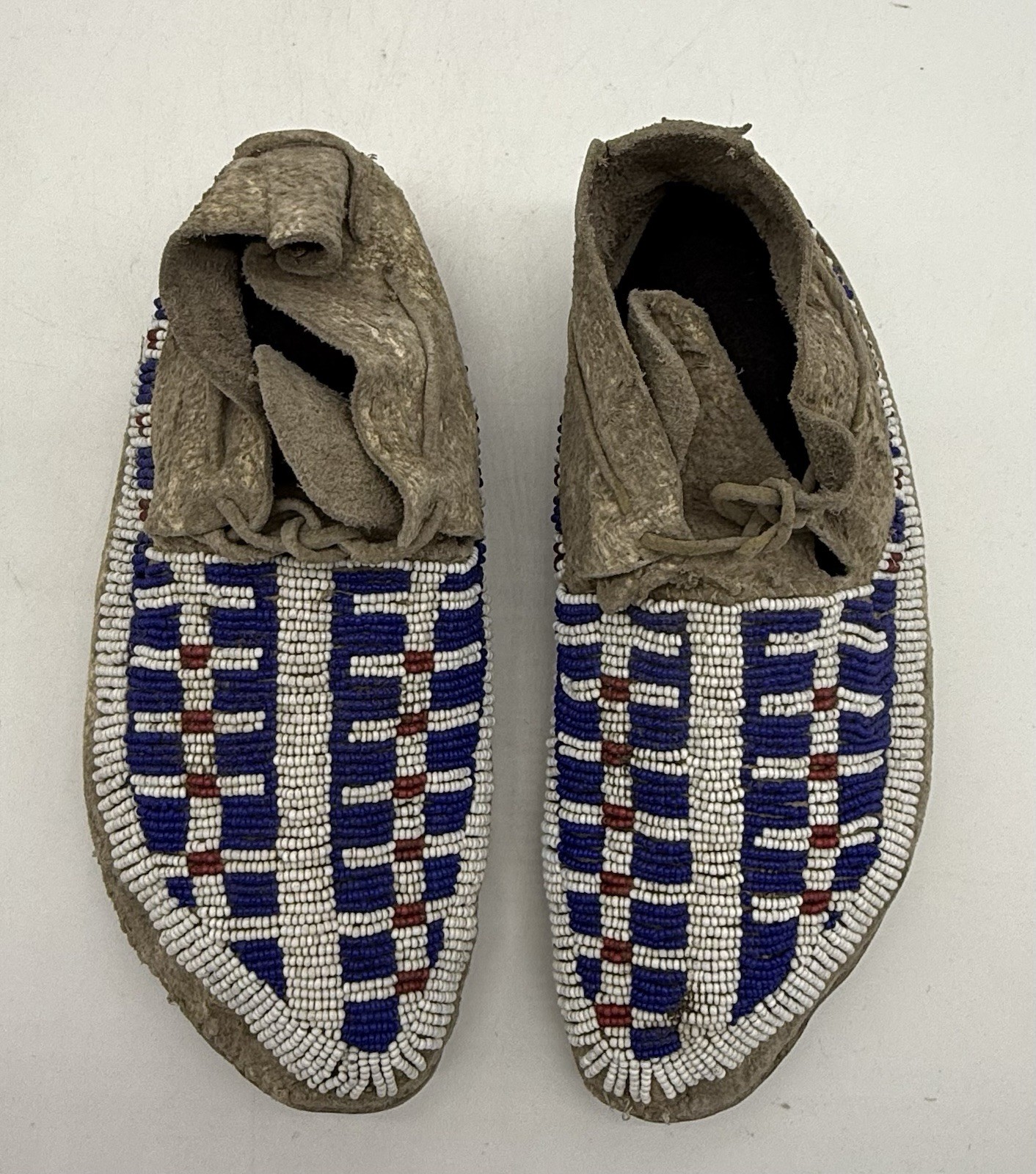 Old Plains Indian Sioux Beaded Moccasins