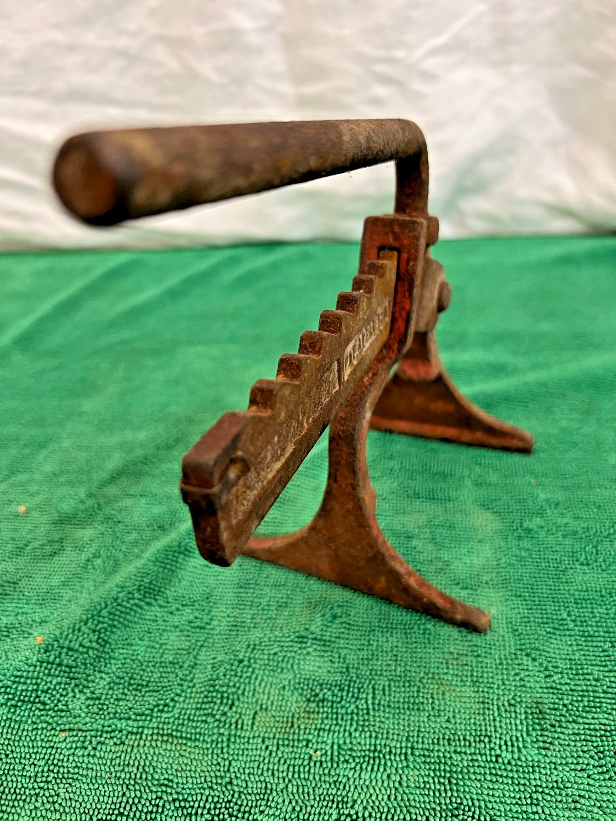Vintage Ken Tool Akron, Ohio nSmall Tire Bead Breaker B63