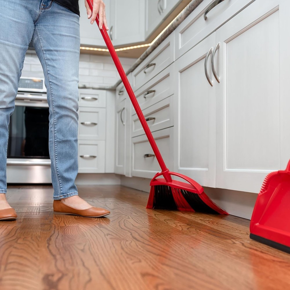 Innovative One Sweep Broom & Dustpan Set for Quick and Efficient Cleaning