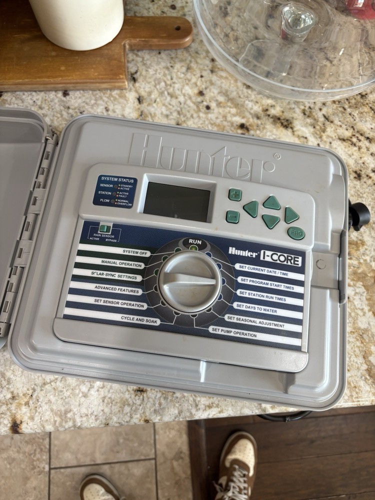 Hunter I-Core IC-600PL Sprinkler Irrigation Timer Controller 24-Station Zone #1