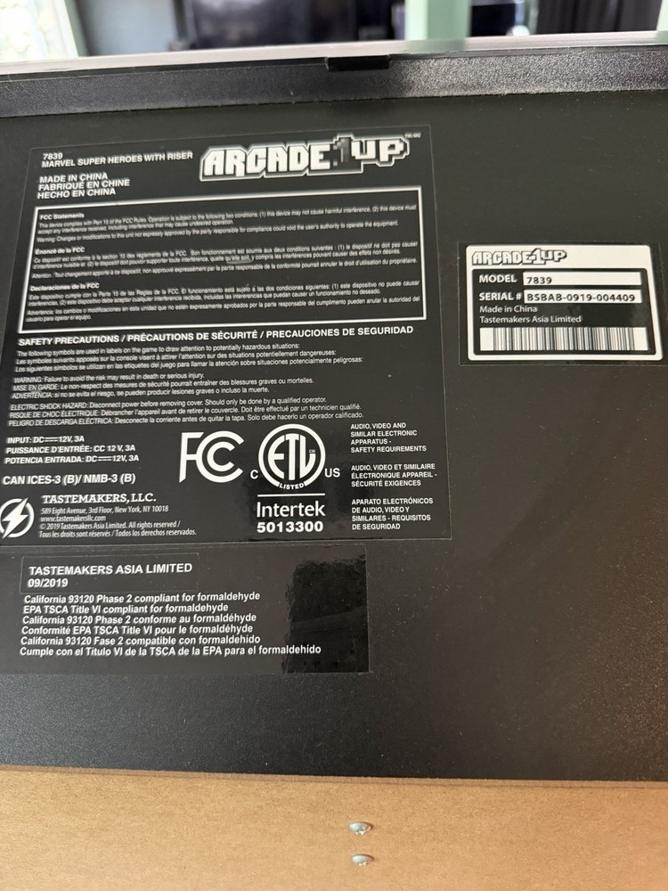 Arcade 1Up Marvel Superheroes Limited Edition