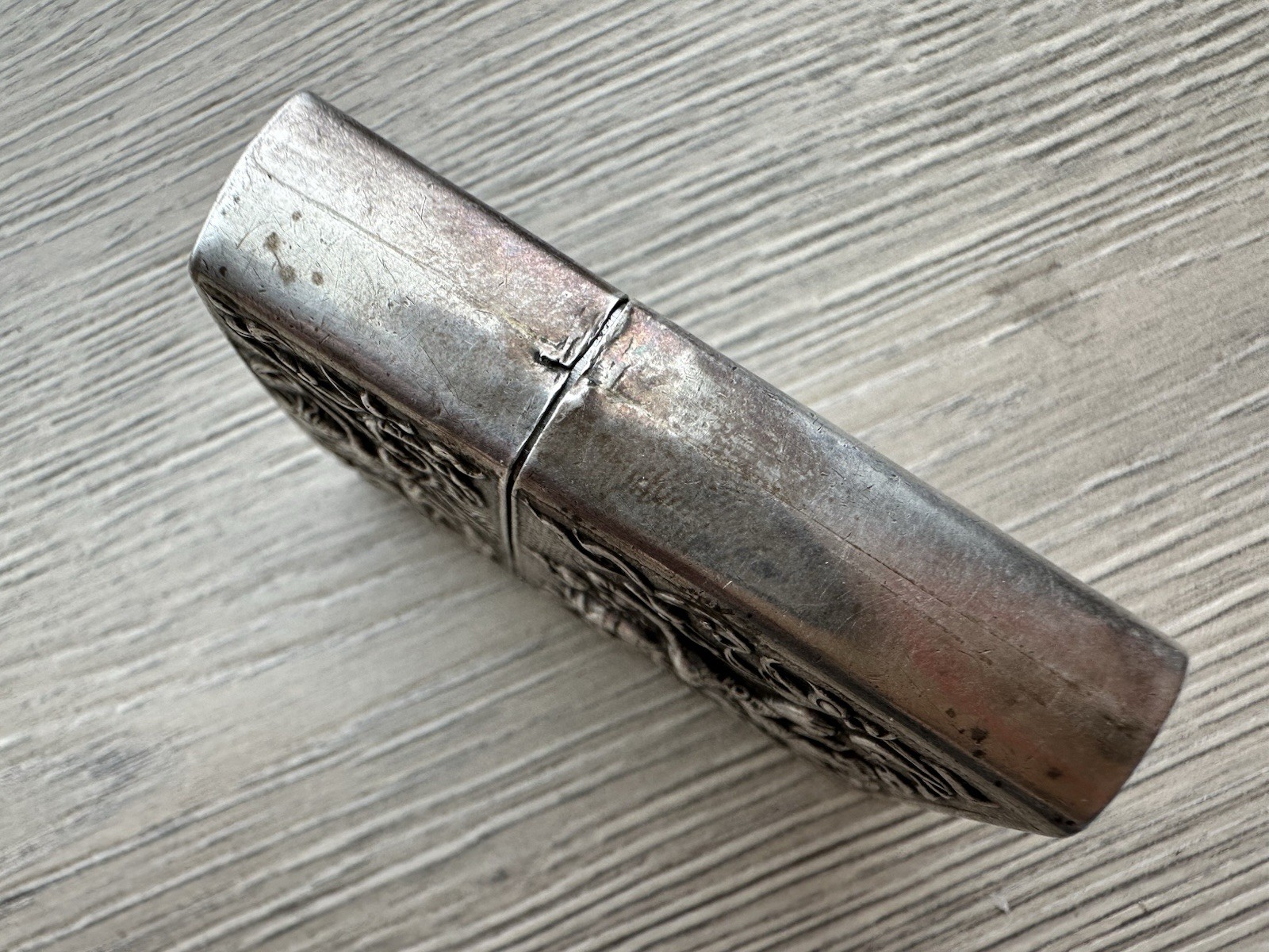 SIAM STERLING SILVER LIGHTER CASE WITH 16-HOLE ZIPPO INSERT