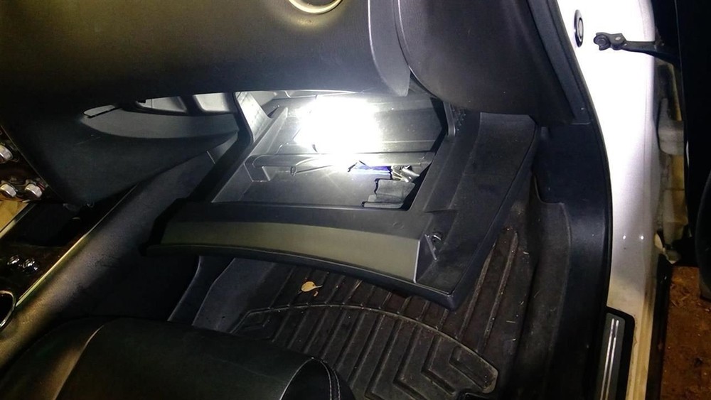 PATHFINDR 2014 Glove Box 948622