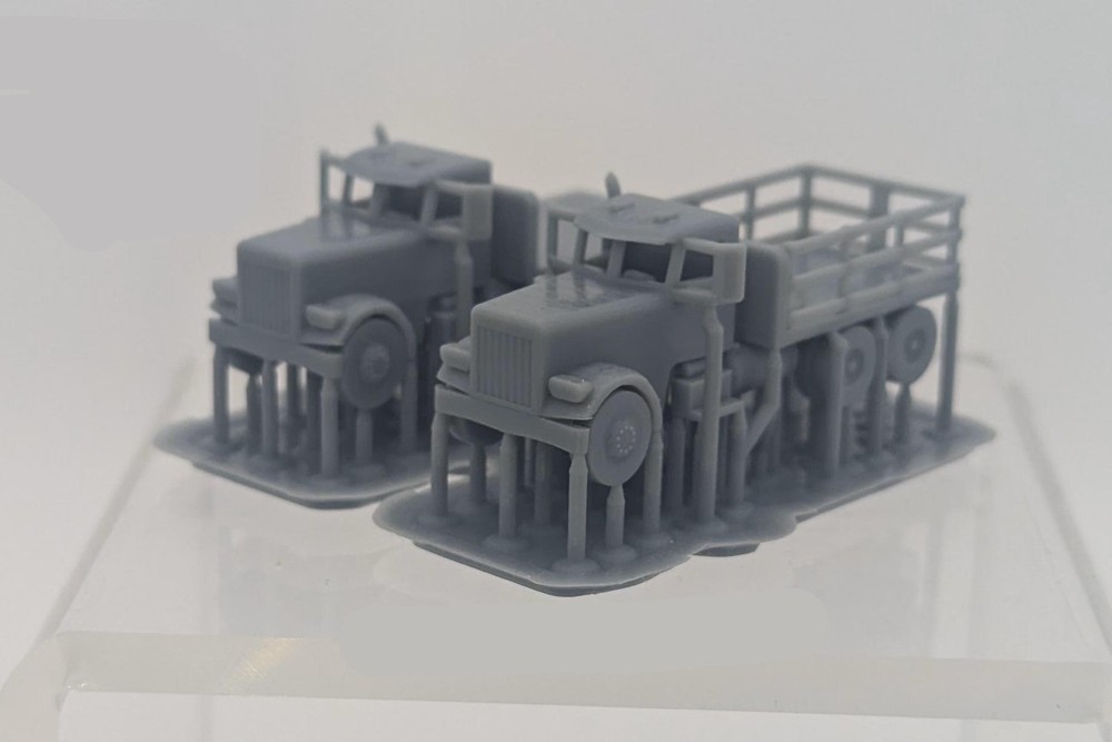 HO Scale flat bed truck set