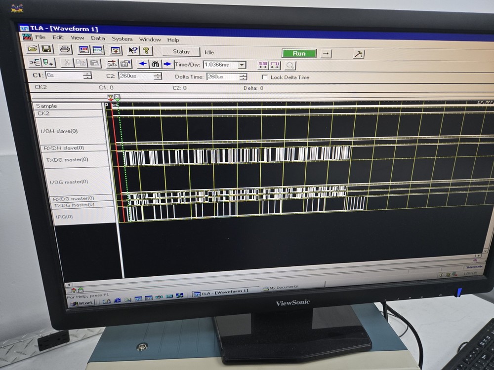 Tektronix TLA 602 Logic Analyzer