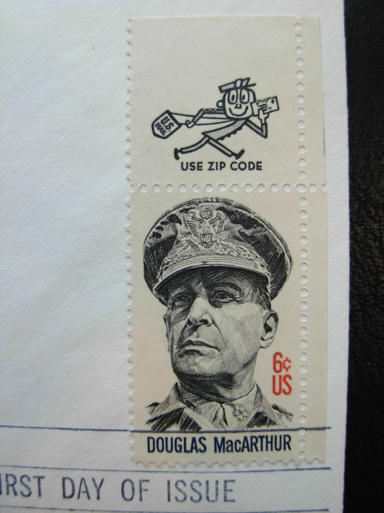 1424 Douglas MacArthur FDC - Zip Single