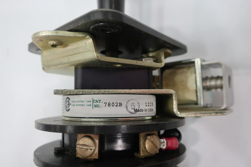 Electroswitch 7802B Rotary Switch 24v-dc