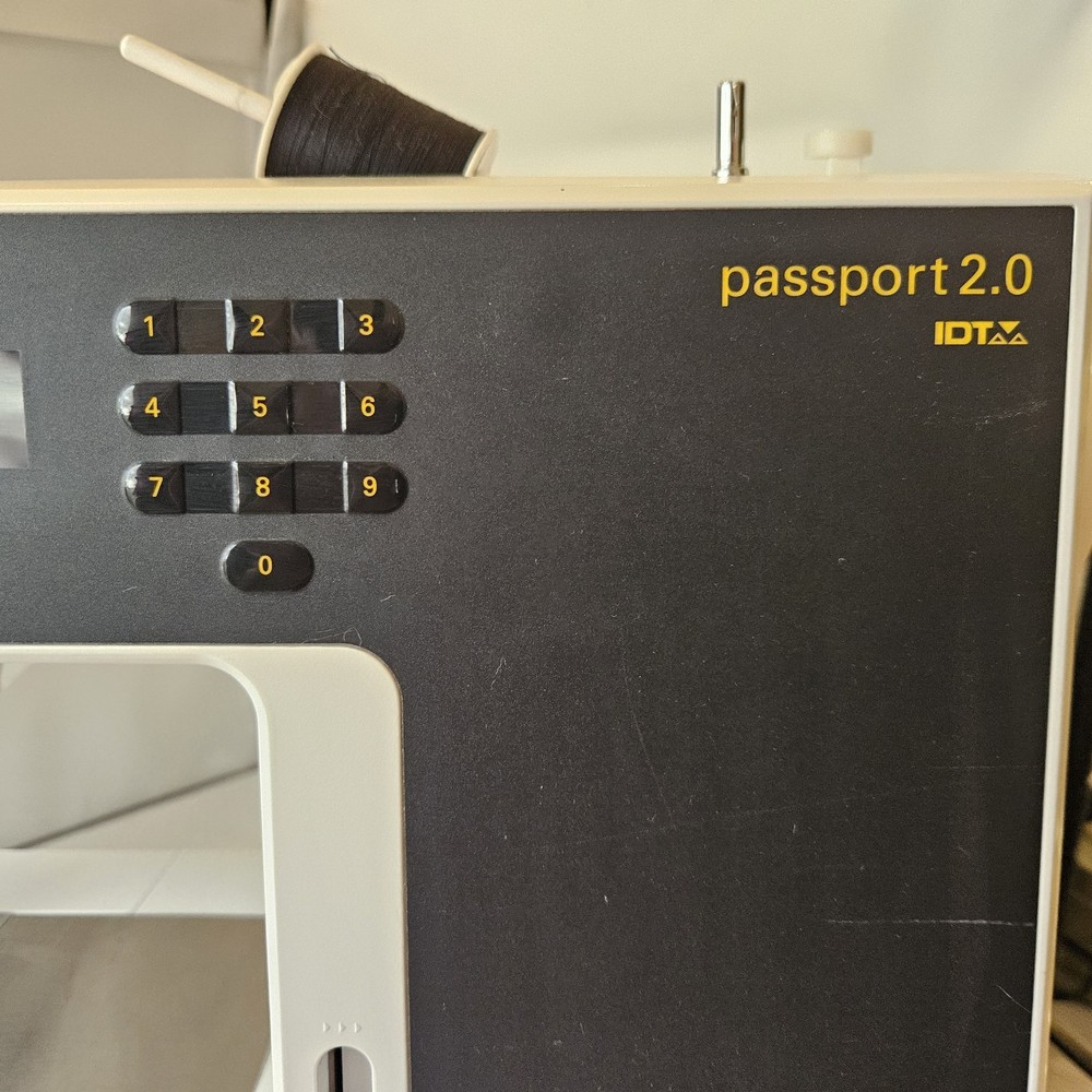 Pfaff Passport 2.0 Sewing Machine