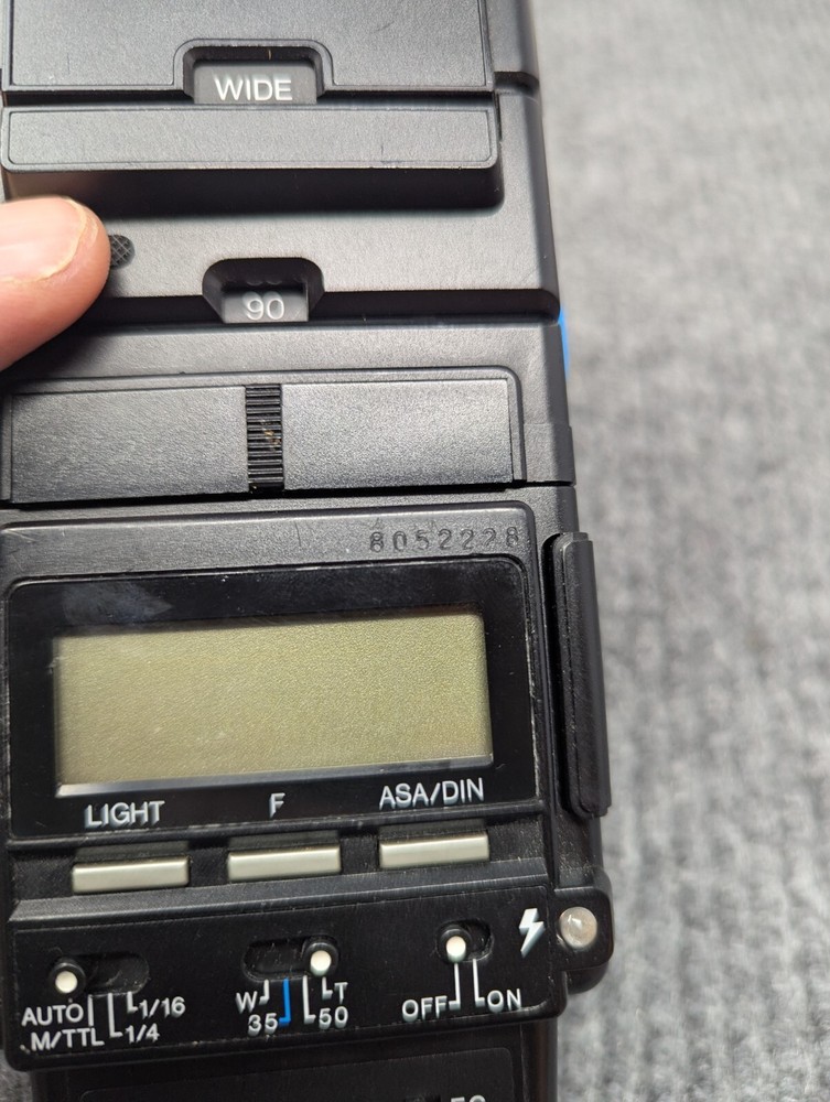 VIVITAR 5600 Auto Thyristor Camera Flash Shoe Mount