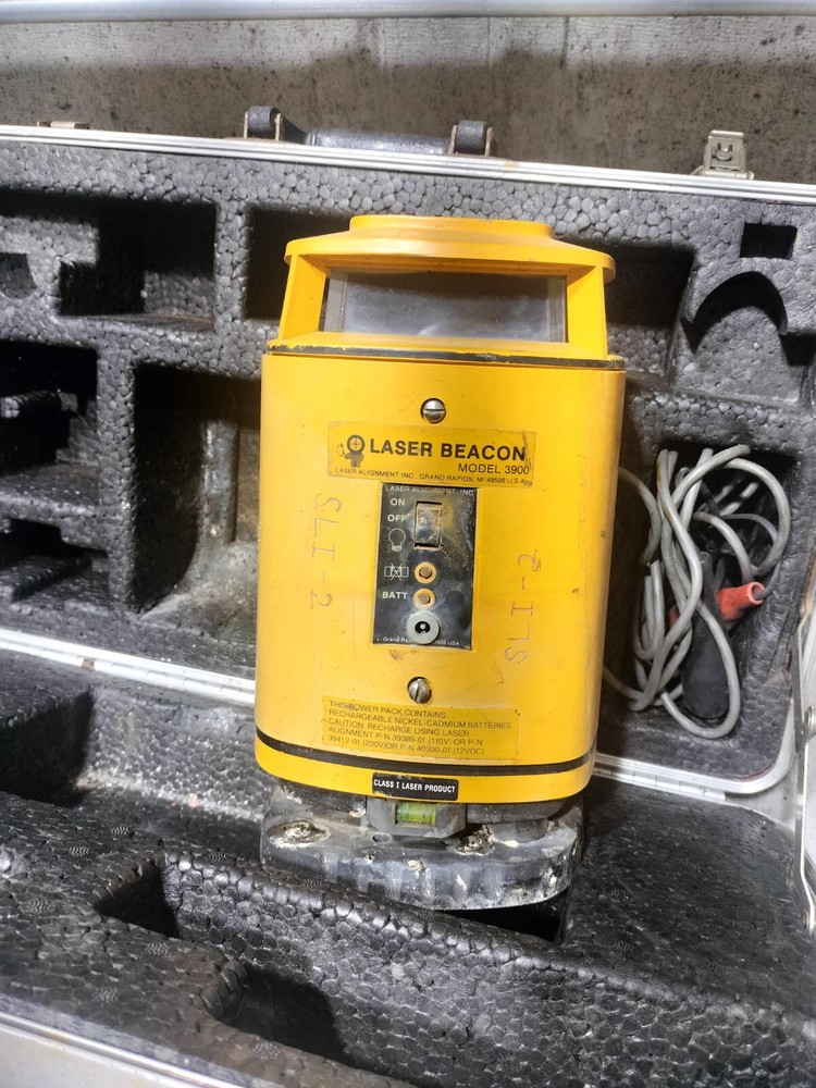 Laser Alignment Laser Beacon Model 3900 3920