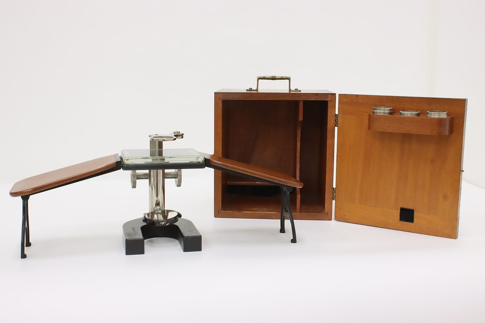 Bausch Antique Iron Laboratory Dissection Microscope & Case #56877
