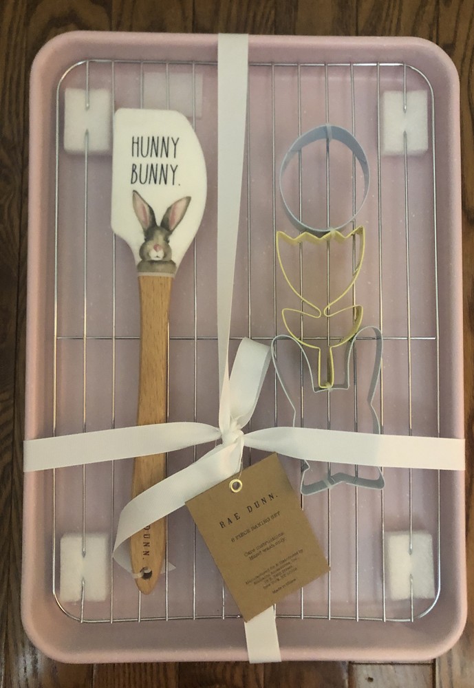 New Easter Rae Dunn 6 Piece Baking Set Baking Rack Cookie Cutters Spatula
