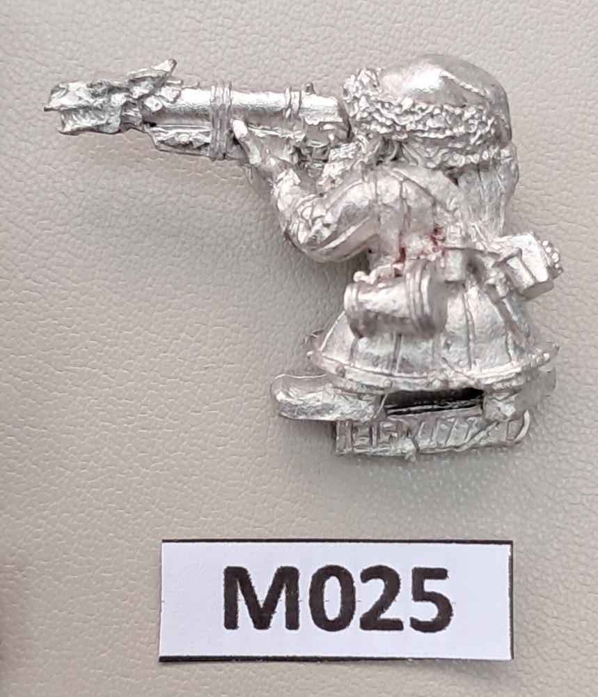 Dwarf Thunderer - GW - (M025) Metal