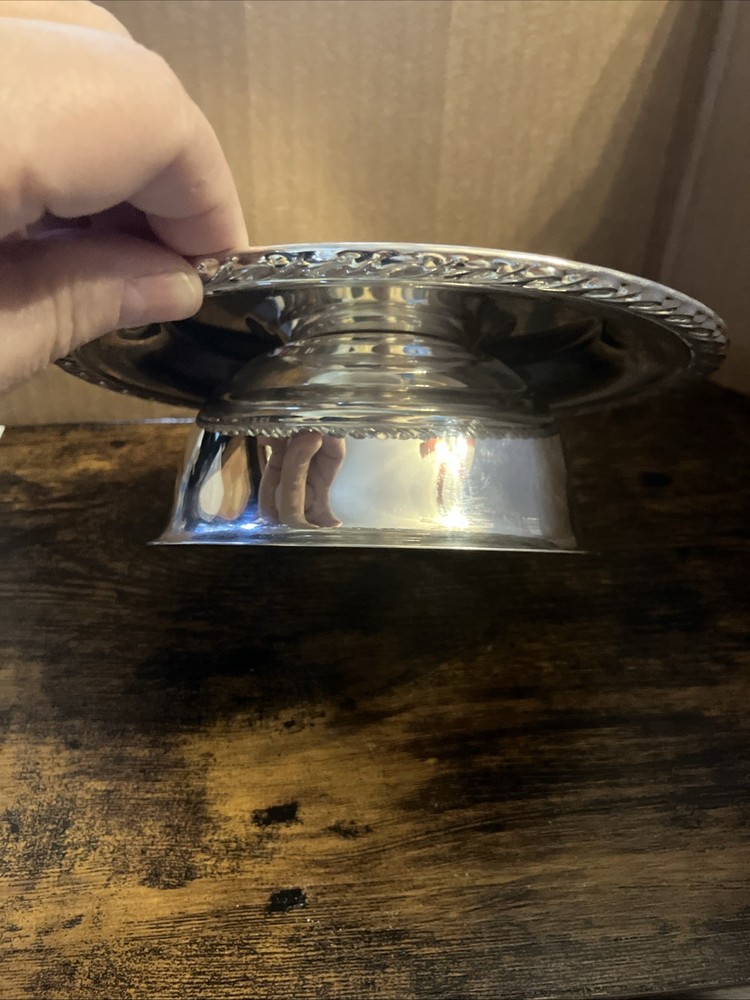 Oneida Silver Plate Dip Bowl w/Attached Tray 5" Bowl, 7.5” Tray USA