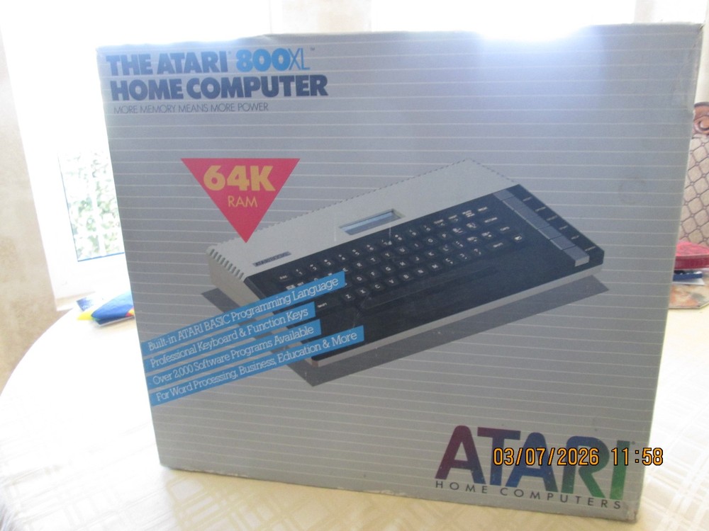 Atari 800XL Computer CIB