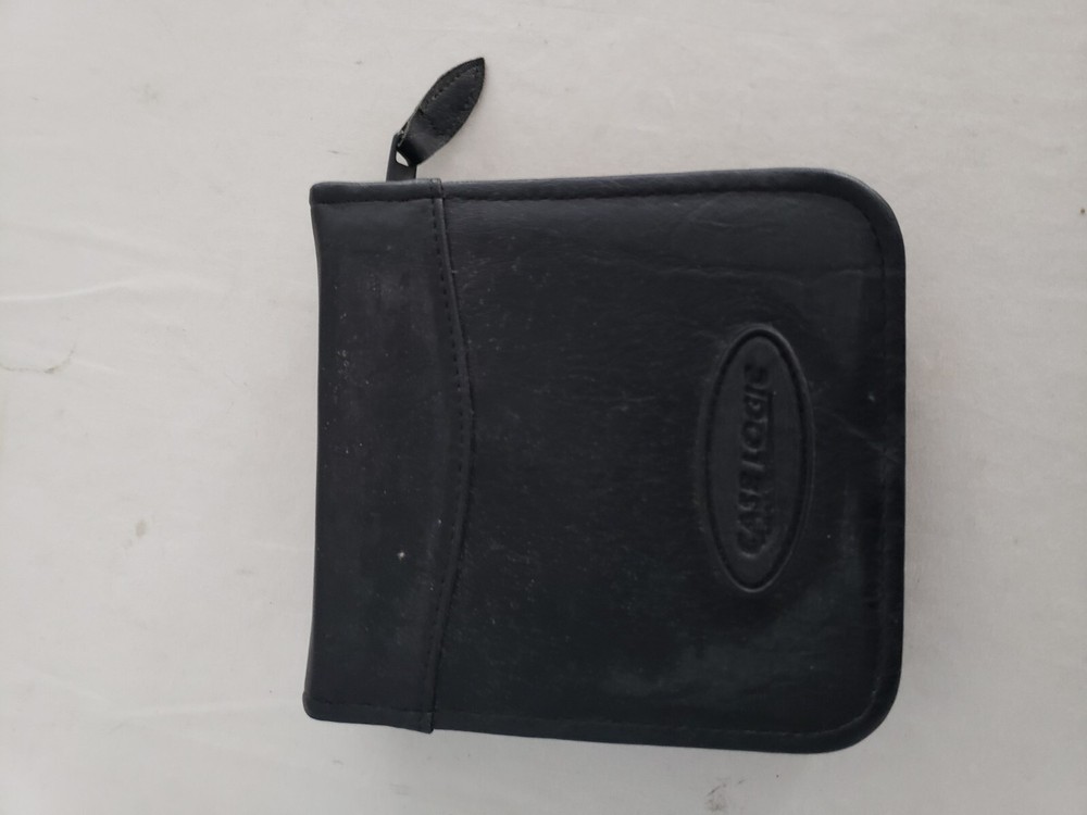 Case Logic Hard Cover 24 CD DVD Zip Storage Case