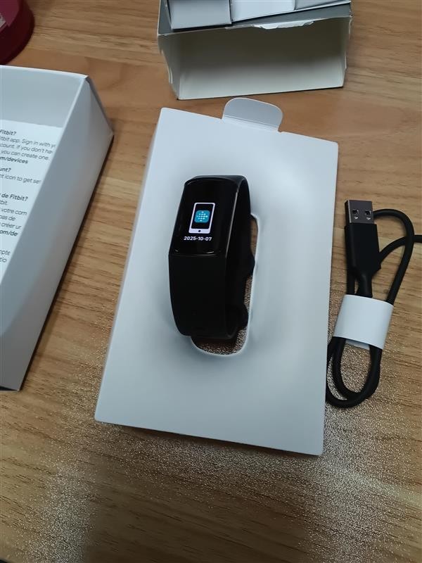 Fitbit Charger 6 watch