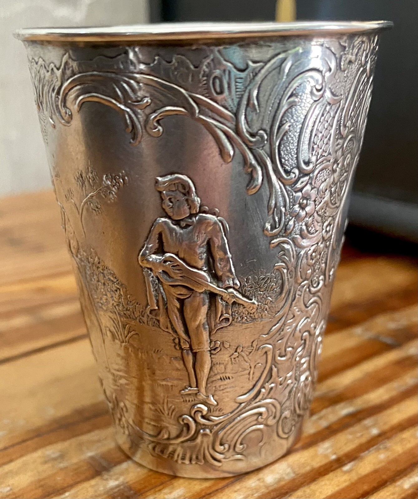 Antique Ludwig Neresheimer German Hanau 3 Inch Repousse Silver Cup