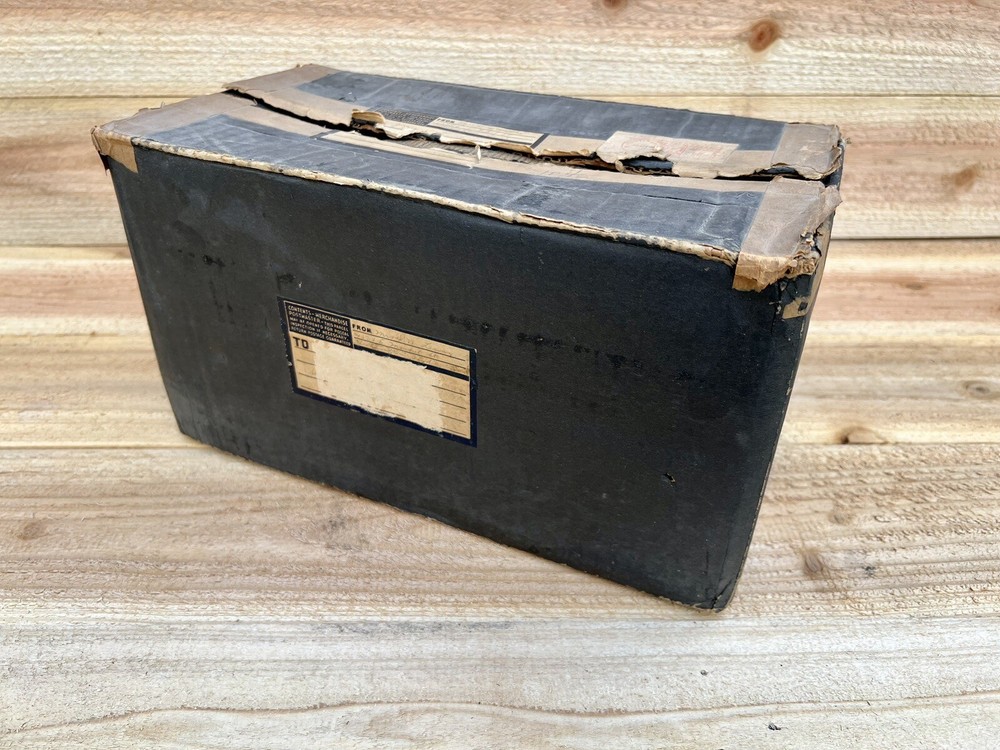 Vintage Kodaslide Model 1A Slide Projector Case AND Original Packaging