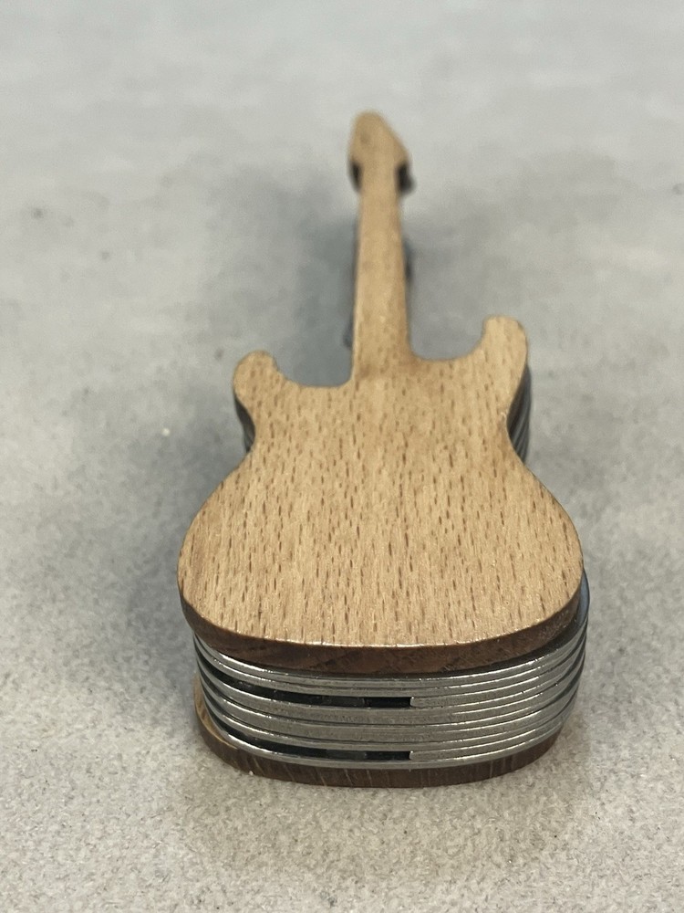 Kikkerland Guitar Multitool