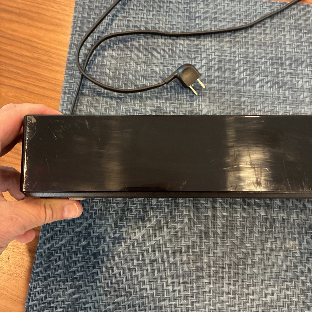 Samsung One Connect Model SOC1002b