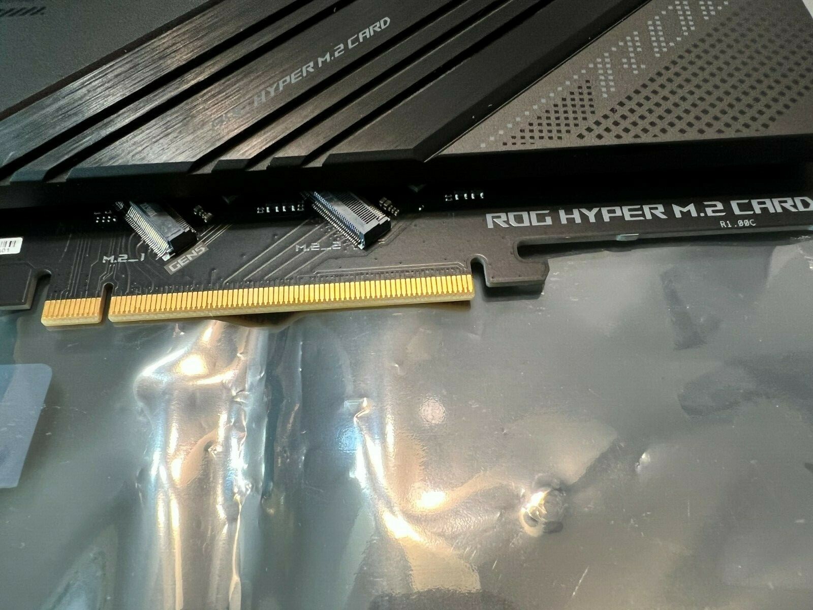 Asus Republic Of Gamers ROG HYPER M.2 CARD , ORIGINAL