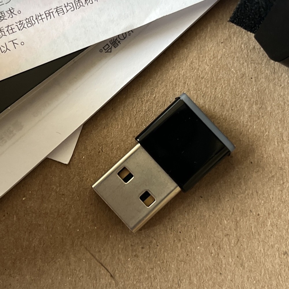 Plantronics Voyager 4210 UC Headset MISSING USB CABLE - wireless CUSTOMER RETURN