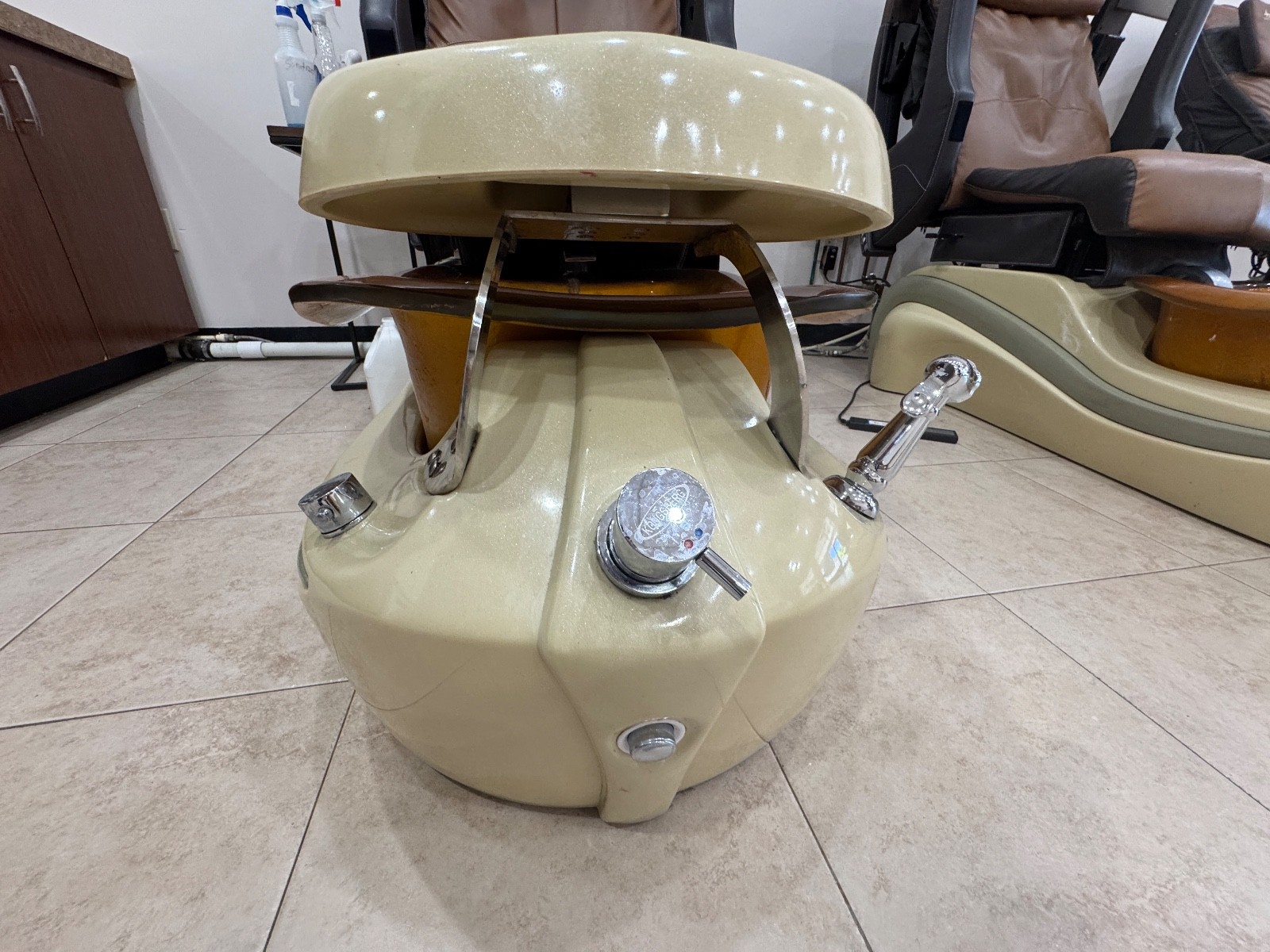 6 used pedicure spa massage chair working great