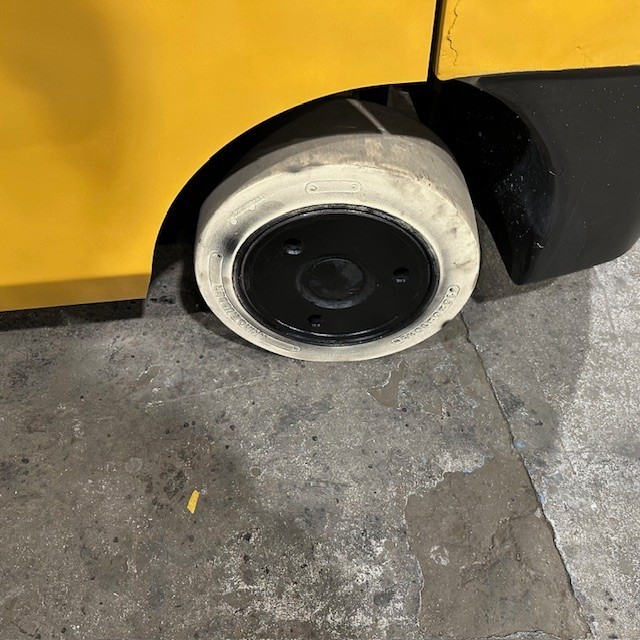 2021 Cat 2C6500 6500lbs Used Forklift Triple Mast Sideshift LP Gas 9066 Hours