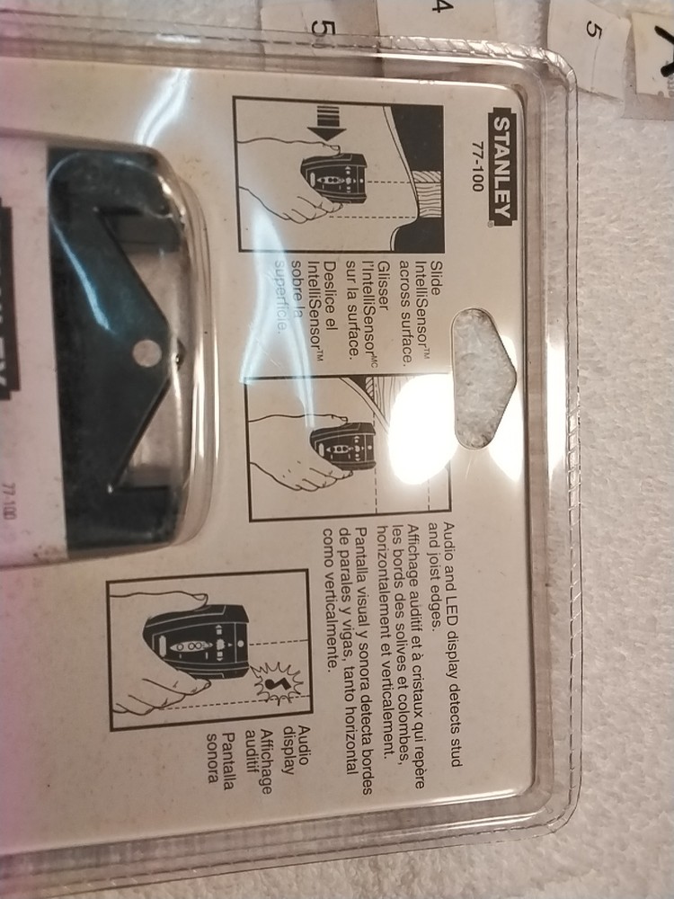 STANLEY 77-100 INTELLISENSOR STUD- JOIST LOCATOR