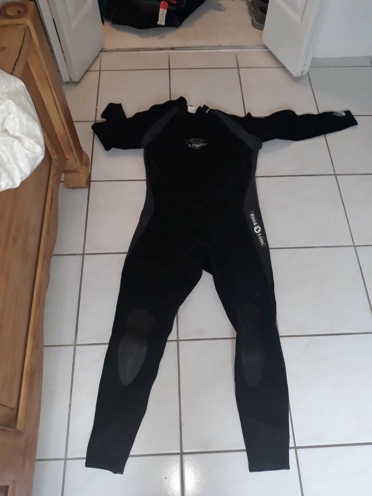 DIVING GEAR