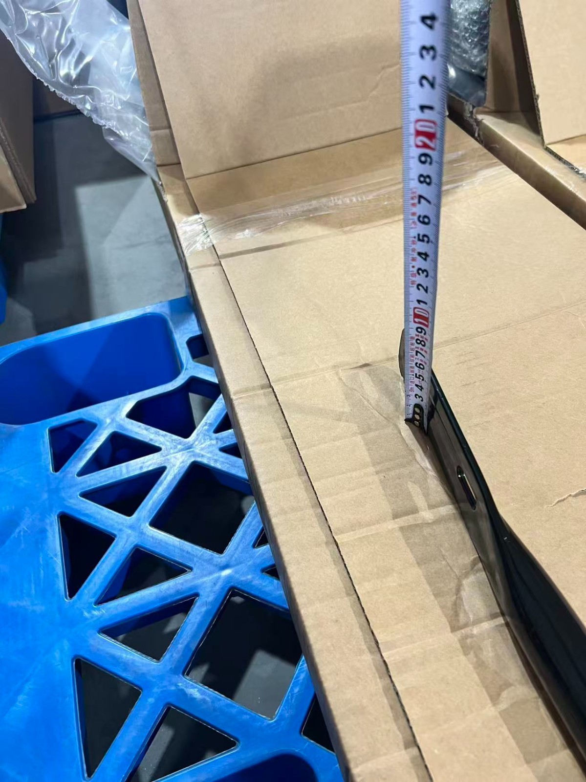 Lower Fairing Bracket Left Side For Volvo VNL 2018-2024 8080313