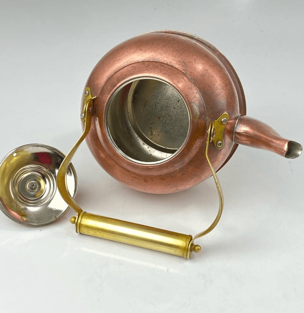 Vintage Copper Kettle Teapot & Moveable Handle 9" AG1506