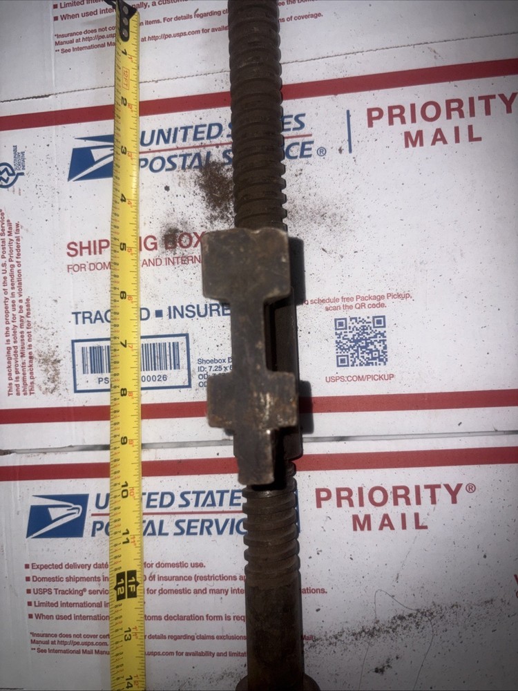Vintage Emmert "Turtle Back" Patternmaker's Vise Main Screw ??