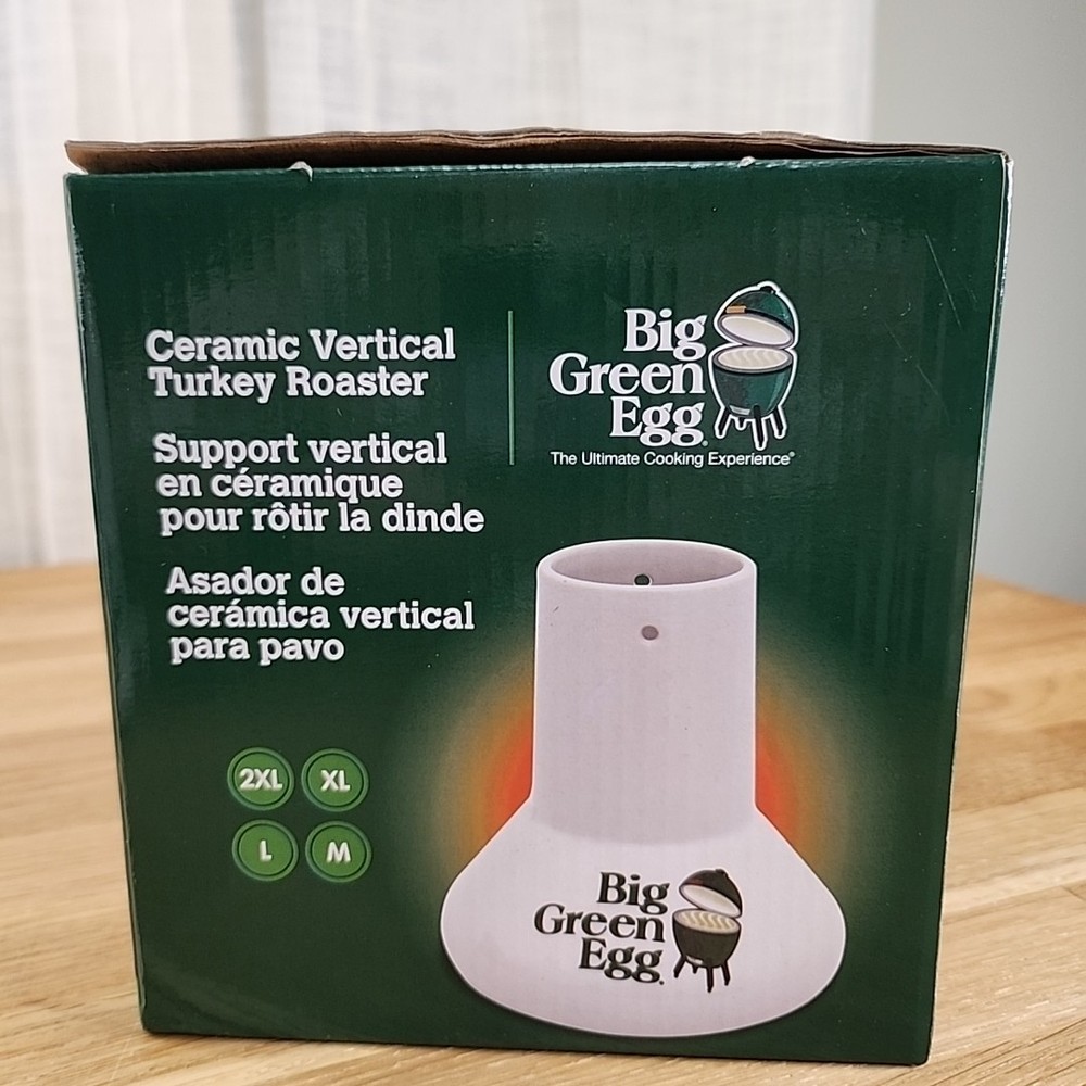 Big Green Egg Ceramic Vertical Turkey Roaster NEW OPEN BOX