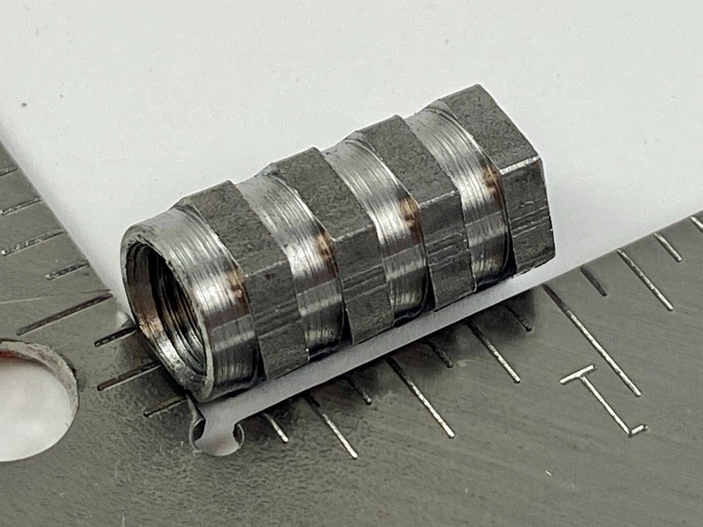 H24-50-100-1/2" Hex Threaded Insert 1" 1000-Pack