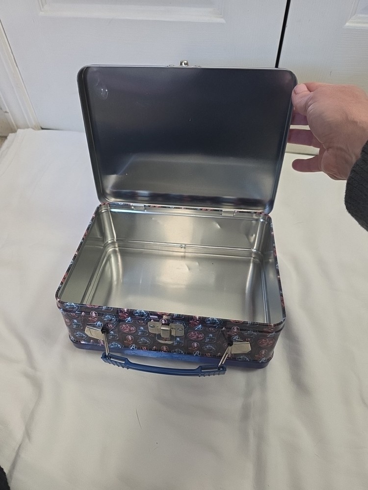Marvel Avengers Infinity War Tin Lunch Box