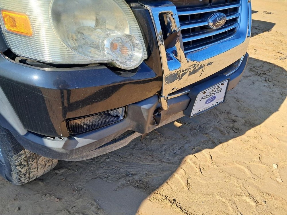 EXPLORER 2008 Glove Box 4784341