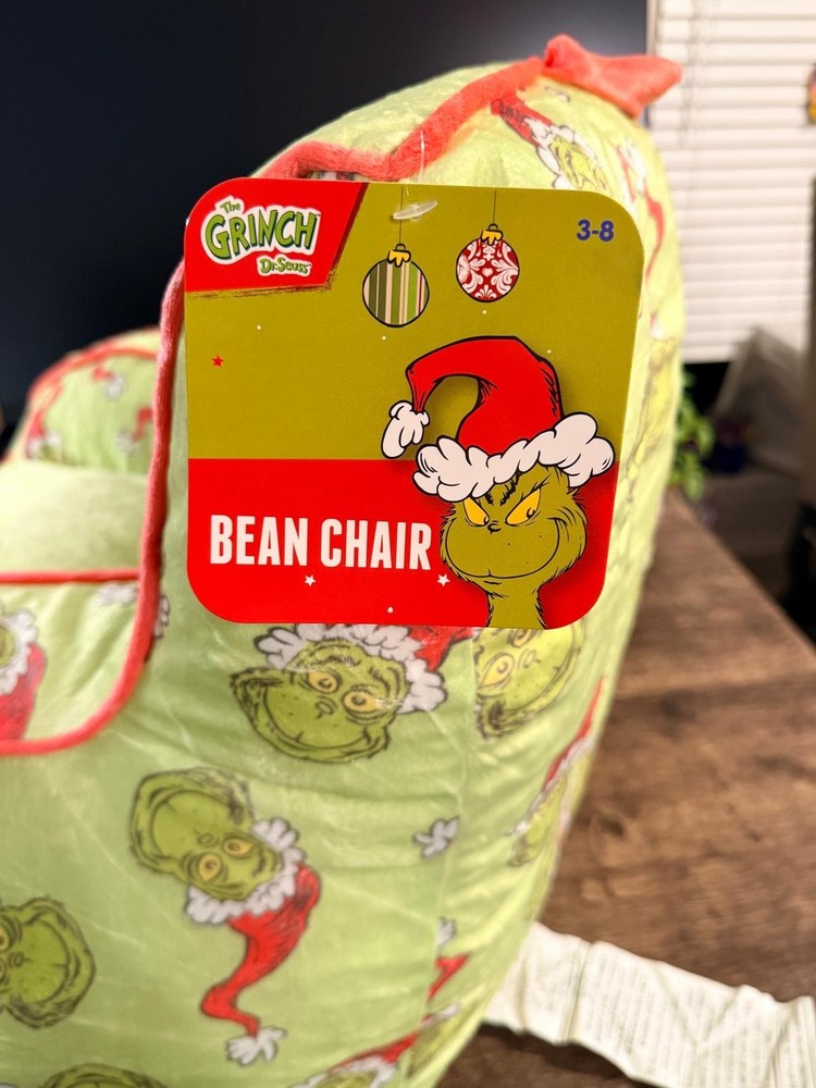 The Grinch Dr. Seuss Pod Beanbag Toddler Chair 17 in W x 20 in H x 17
