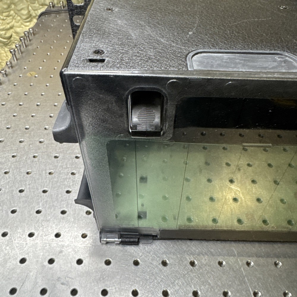 Corning CCH-04U Fiber Distribution Panel 4RU 12 Position Empty